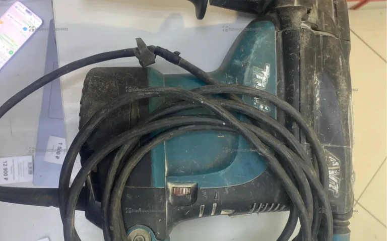 Перфоратор Makita