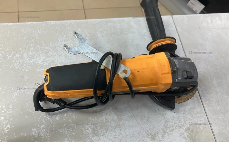 УШМ  deko ZKAG1300