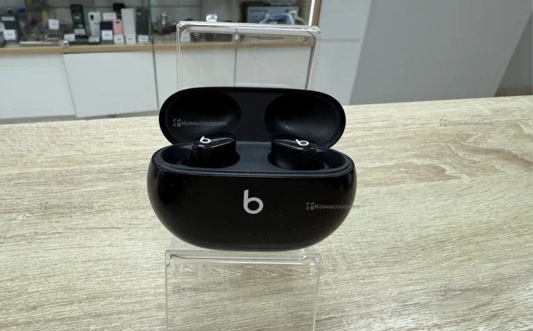 Наушники Beats Studio Buds