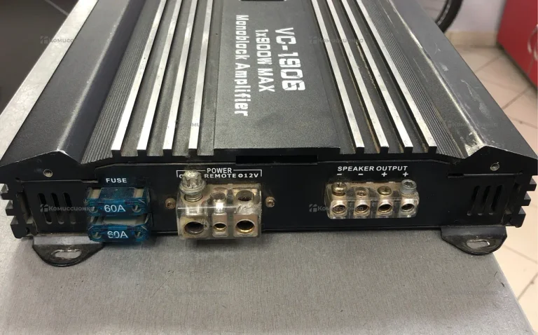 Усилитель  Velas VC-1906