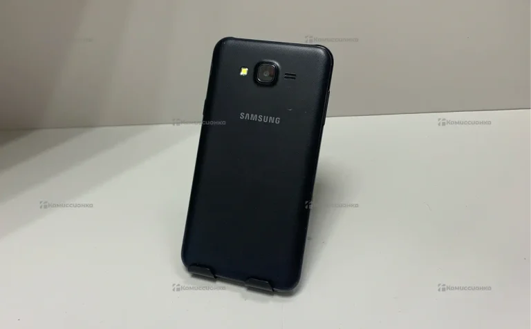 Samsung Galaxy J7 Neo