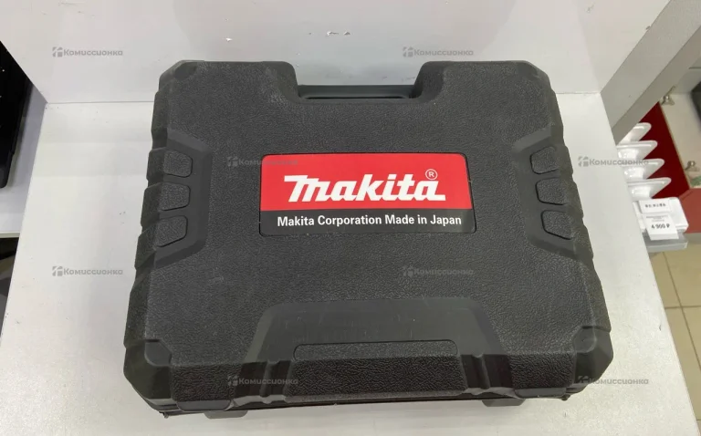 Аккумуляторная мойка Makita