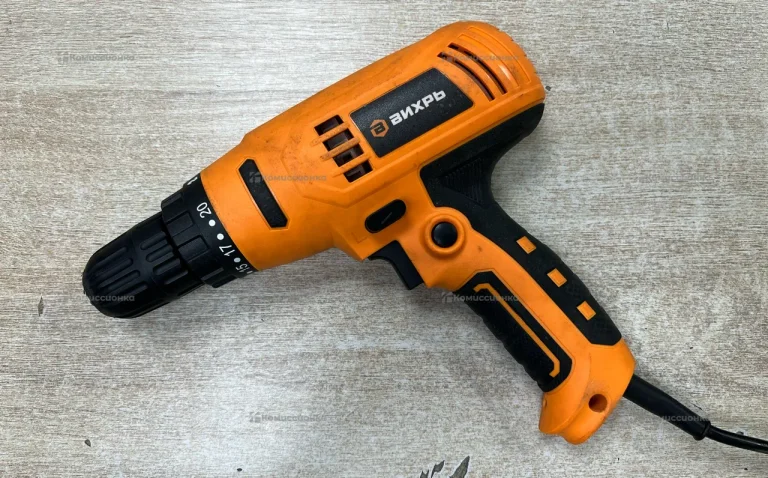 Шуруповерт ВИХРЬ СШ-550/1