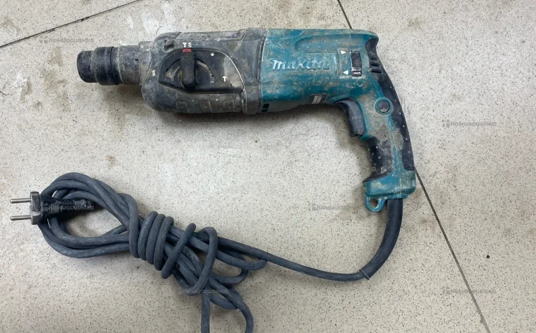 Перфоратор makita HR2470