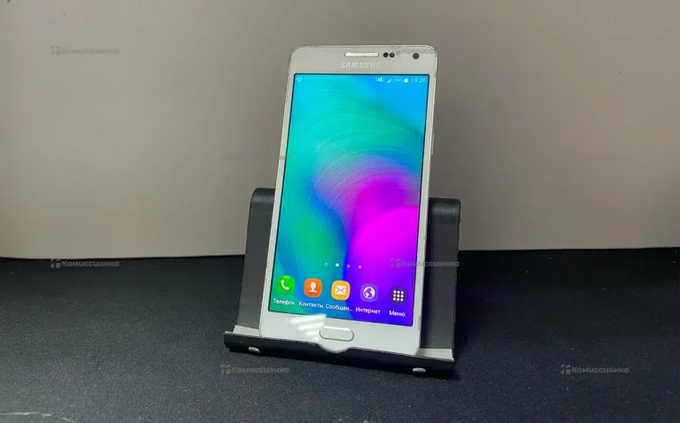 Samsung Galaxy A5 2/16 ГБ