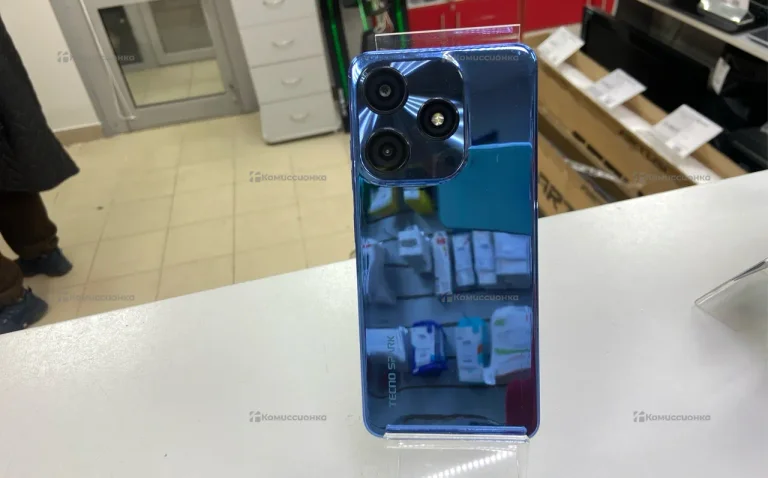 Tecno Spark 10C 4/64 ГБ