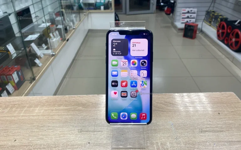 Apple iPhone 11 Pro Max 4/256 ГБ