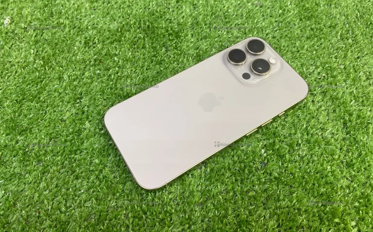 Apple iPhone 16 Pro 8/256 ГБ