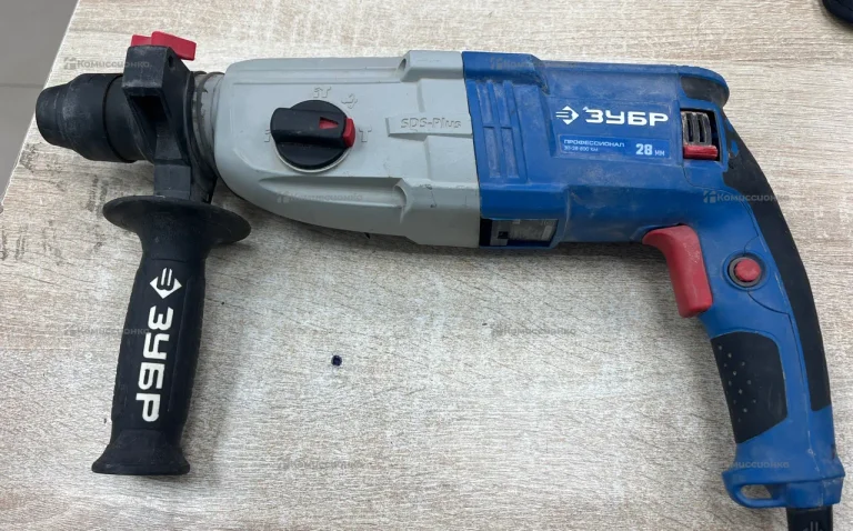 Перфоратор Зубр ЗП-28-800