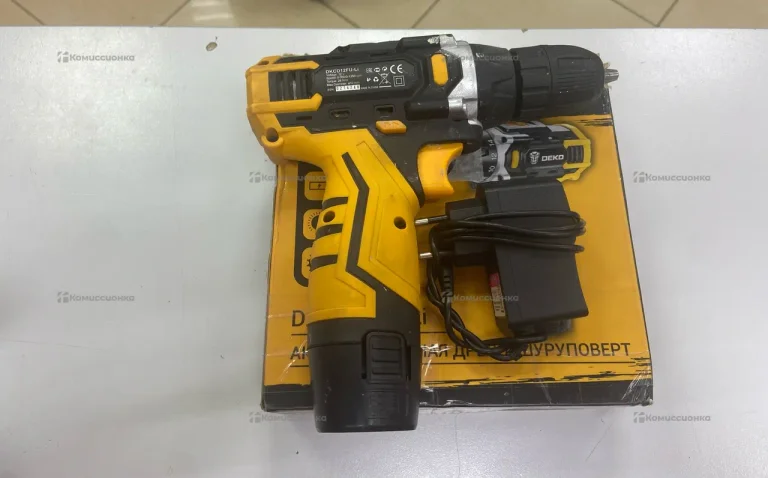 Аккумуляторная дрель-шуруповерт DEKO DKCD12FU-Li