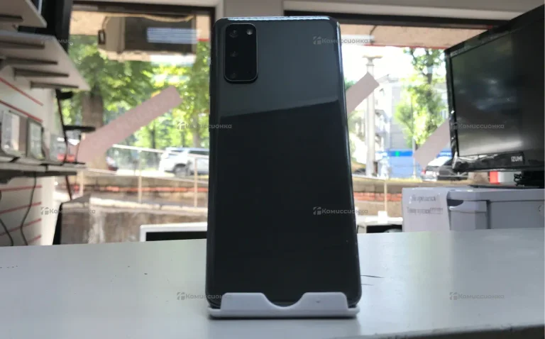 Samsung Galaxy S20 8/128Gb