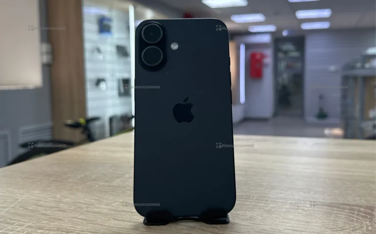 Apple iPhone 16 8/128 ГБ