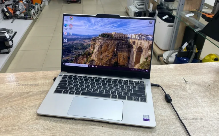 Ноутбук  Maibenben S431