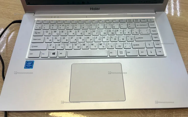 Ноутбук  Haier U1500EM