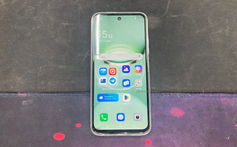 Tecno Spark 30C 4/128