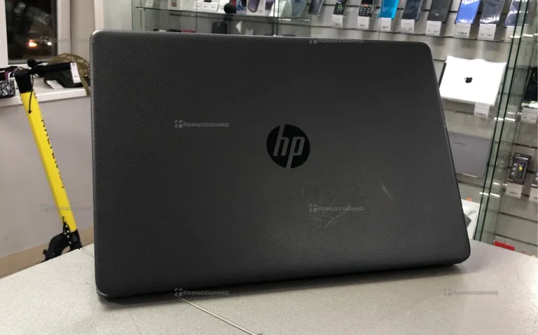 Ноутбук HP 250 G8