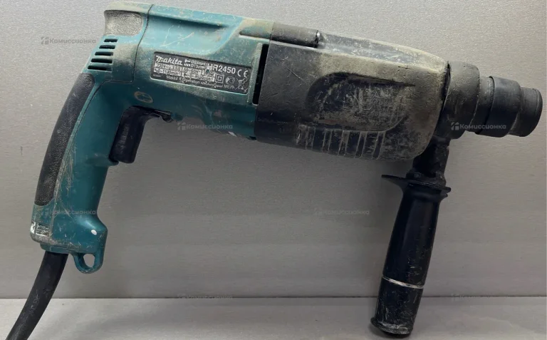Перфоратор Makita HR2450