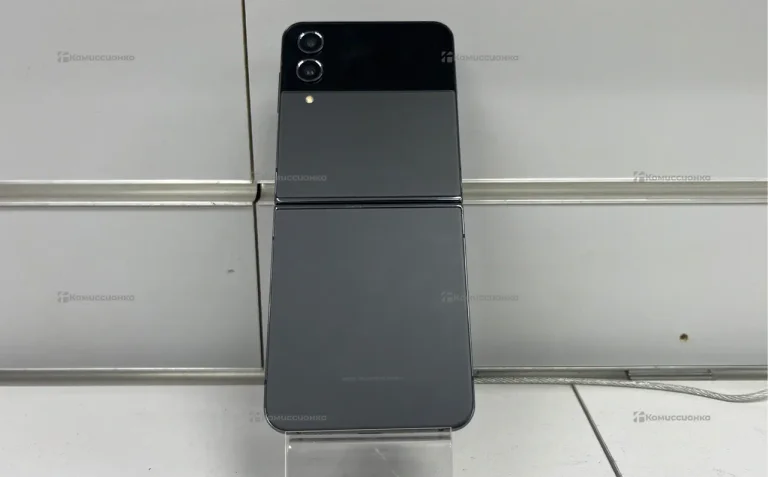 Samsung Galaxy Z Flip 4 8/256 ГБ