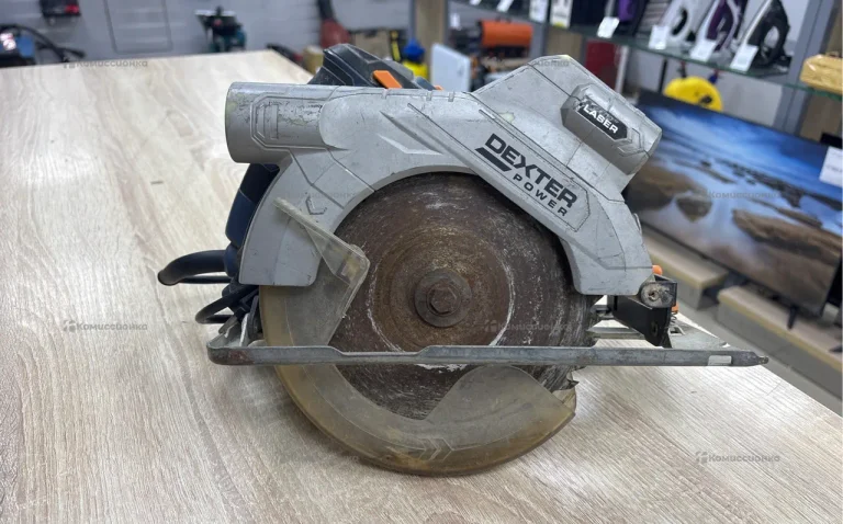 Циркулярная пила Dexter Power NC1300CS