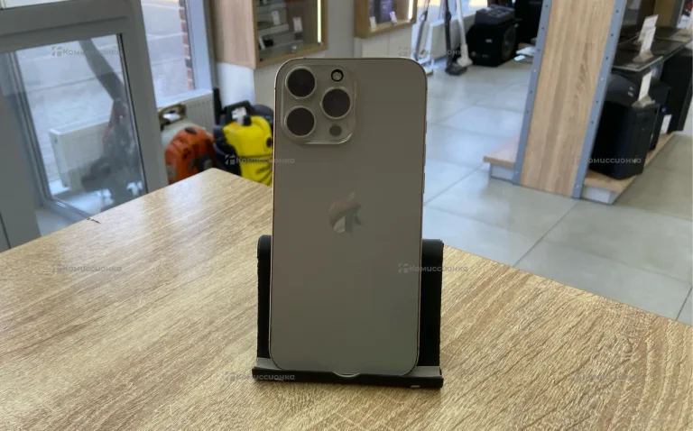 Apple iPhone 16 Pro Max 8/256 ГБ