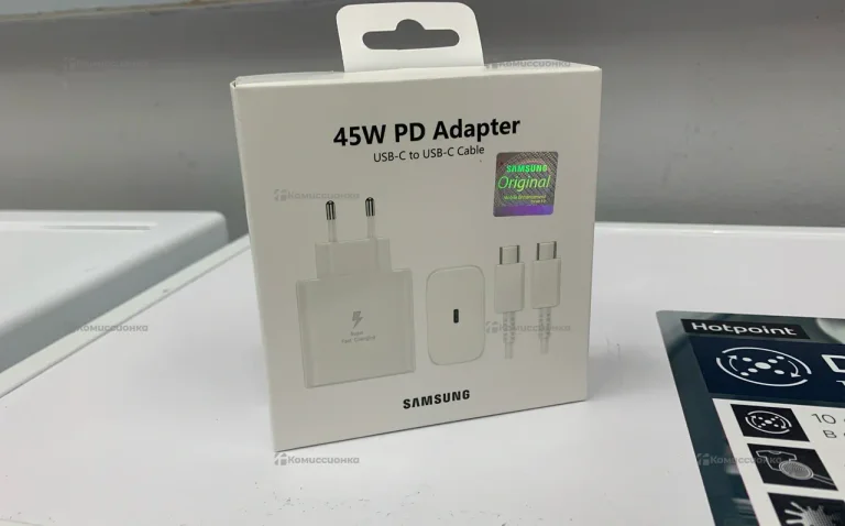 Зарядник для телефона