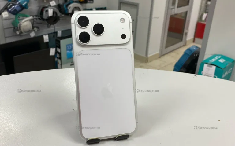 Apple iPhone 17 Pro Max 12/256 ГБ