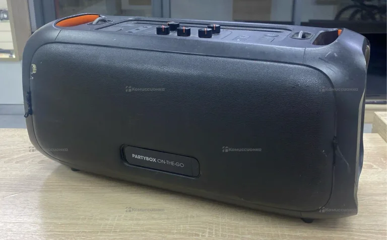 Колонка  JBL party box
