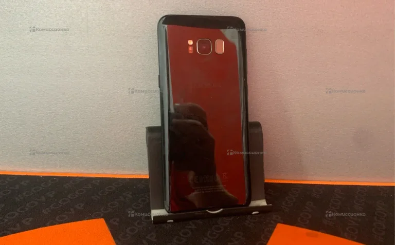 Samsung Galaxy S8+ 4/64 ГБ