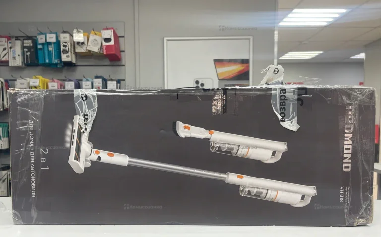 Пылесос Redmond VH38