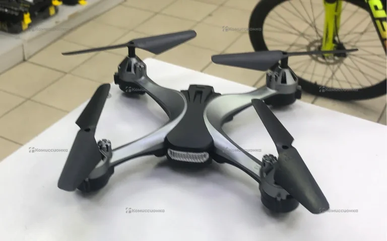 Квадрокоптер no name