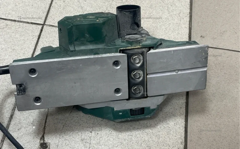 Электрорубанок metabo HO 26-82