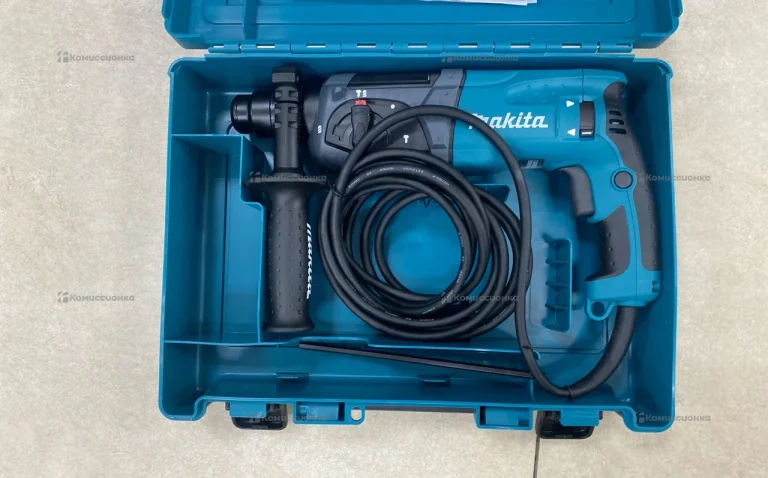 Перфоратор makita HR2470
