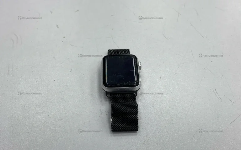 Часы  Apple Watch Series 3