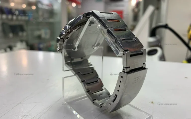 Часы  casio edifice efb-700