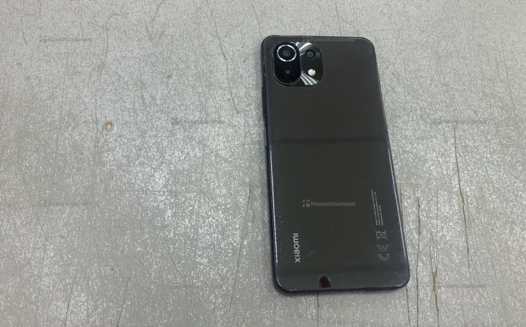 Xiaomi Mi 11 Lite 5G 8/128 ГБ