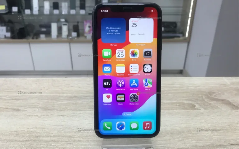Apple iPhone 11 4/64 ГБ