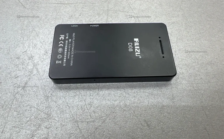MP3 плеер  Ruizu D08