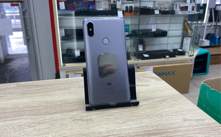 Xiaomi Redmi S2 (Redmi Y2) 3/32 ГБ