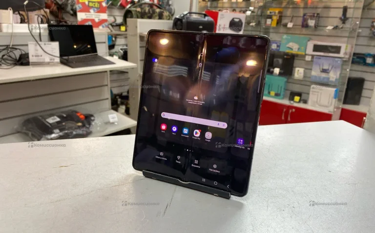 Samsung Galaxy Z Fold 4