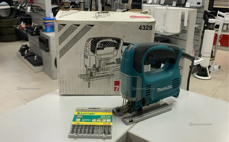 Электролобзик makita 4329