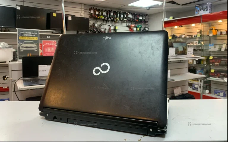 ноутбук Fujitsu Lifebook S