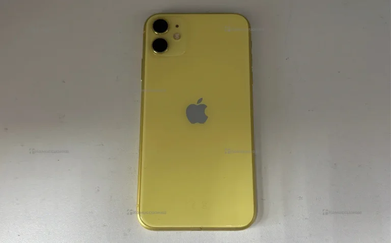 Apple iPhone 11 64 ГБ