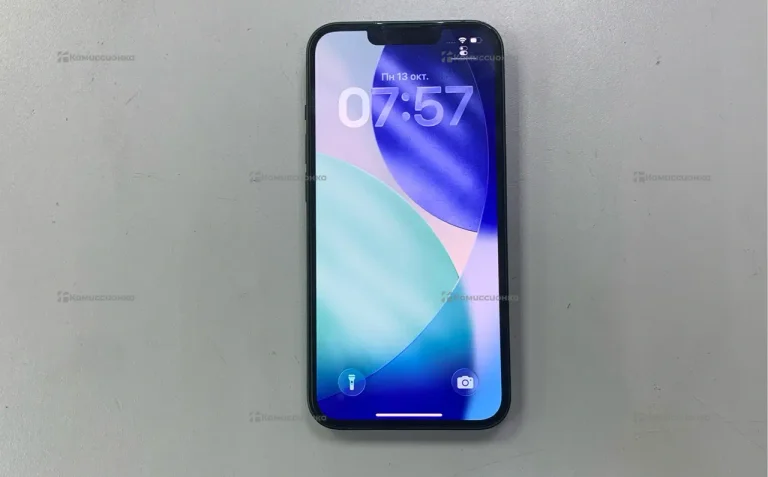 Apple iPhone 13 4/128 ГБ