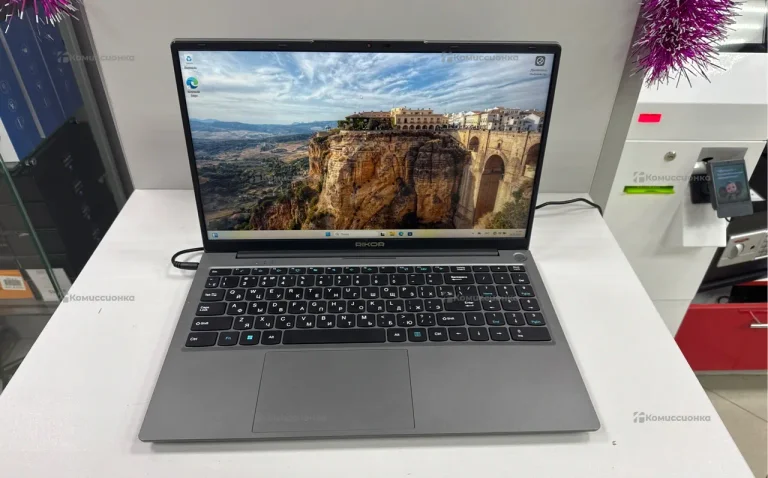 Ноутбук Rikor ARZ Ryzen 5 5560U