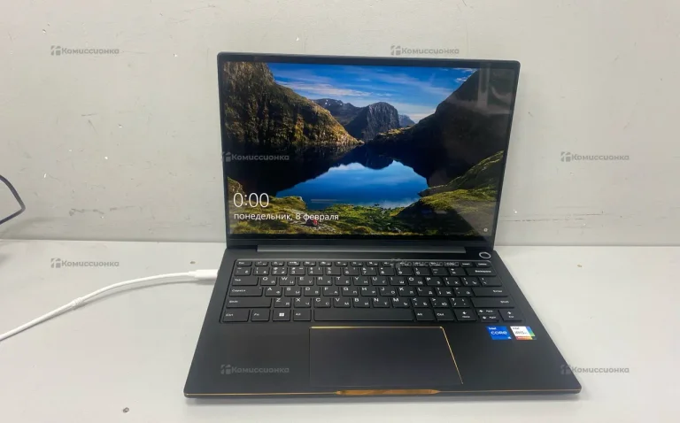 Ноутбук  machcreator 14x