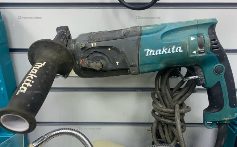 Перфоратор makita HR2470