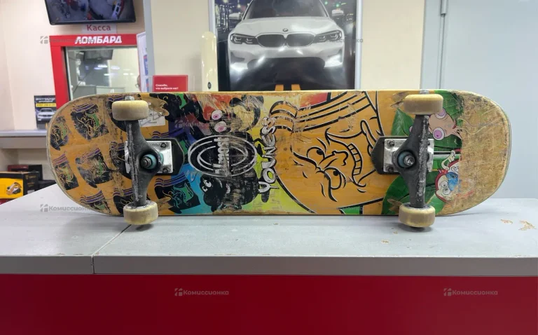 Скейтборд Almost