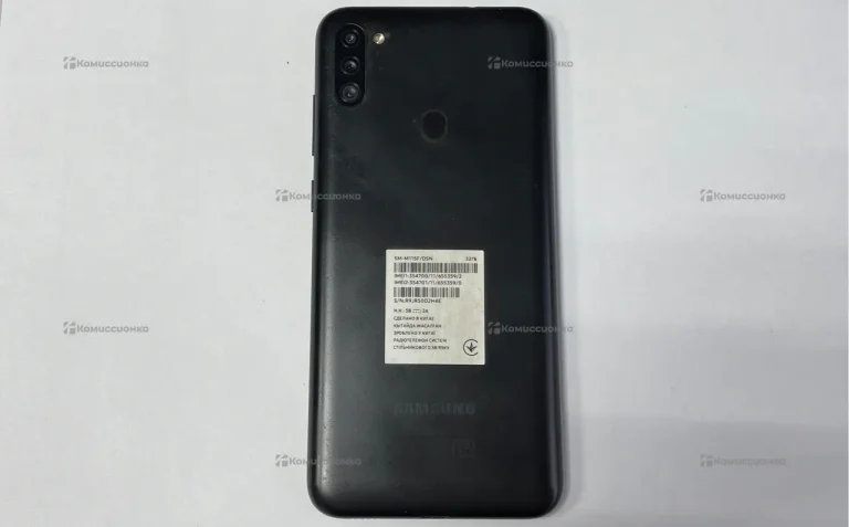 Samsung Galaxy M11 3/32 ГБ