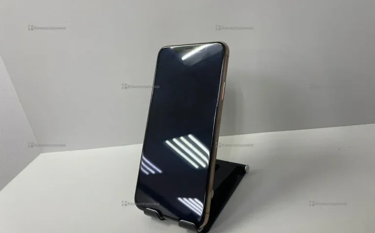 Apple iPhone 11 Pro Max 4/64 ГБ