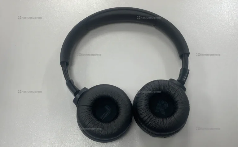 Наушники  JBL tune 520